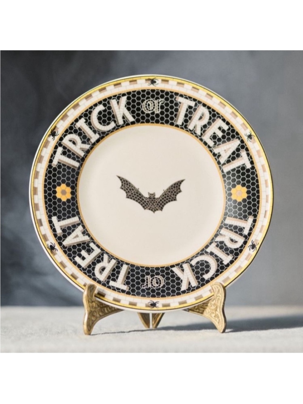 Anthropologie The Bistro Tile
Stoneware Dessert Plate: Halloween
Edition